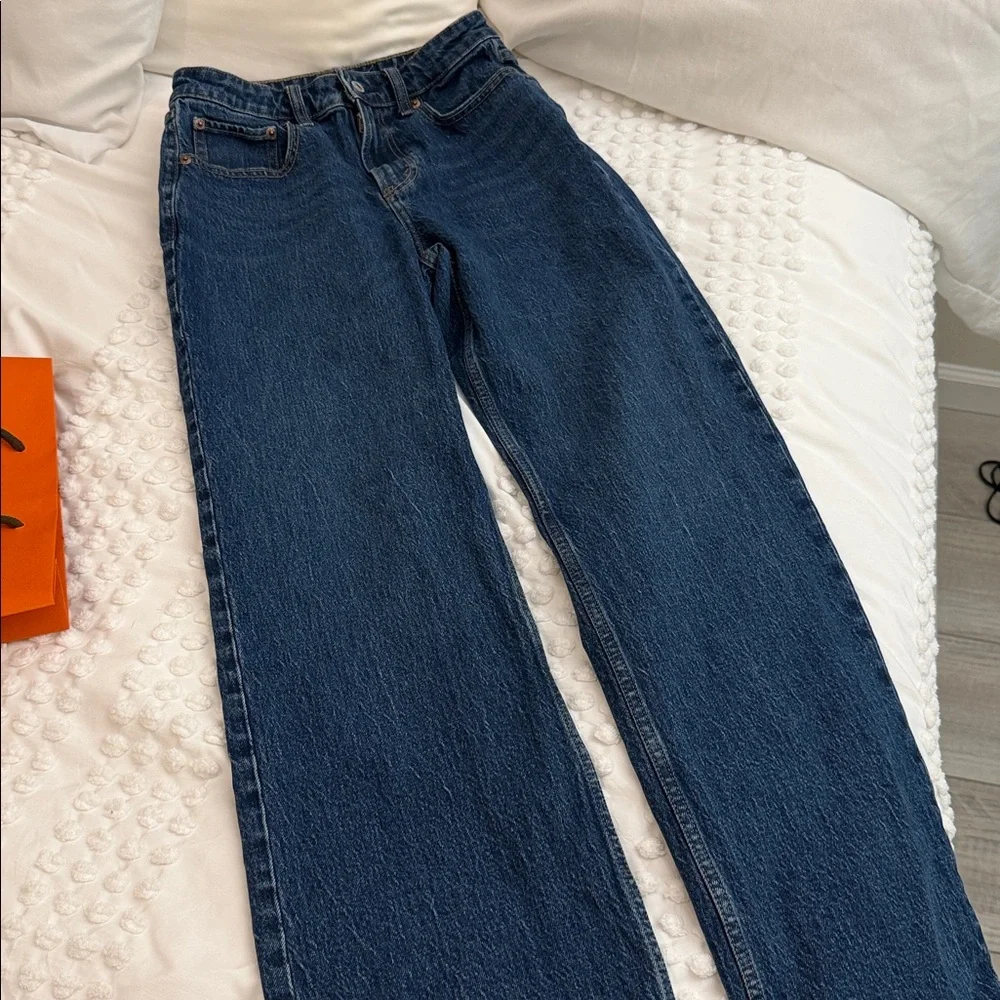 Abercrombie & Fitch High Rise 90s Relaxed Jeans Curve Love Dark Wash Size 26 Reg - Picture 3 of 8